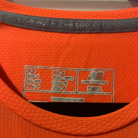 New Balance Ice 2.0 Tee Shirt Women’s Size Small - Picture 3 of 5